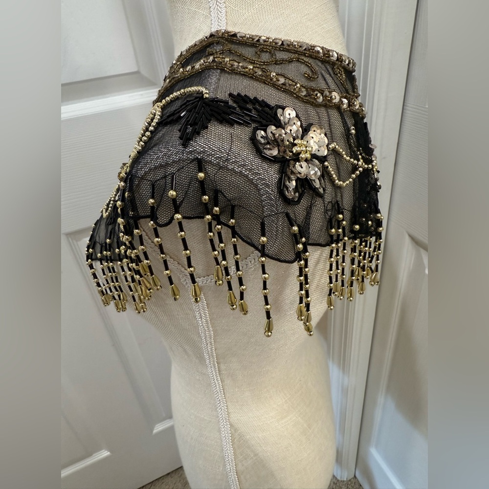 Vintage Beaded Mesh Capelet / Shawl Collar - Picture 4 of 15